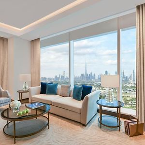 Panoramic King Suite